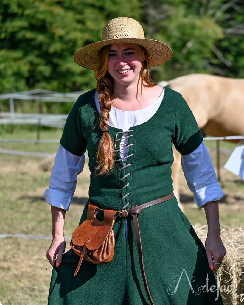 ROBE CHEVAL é.webp