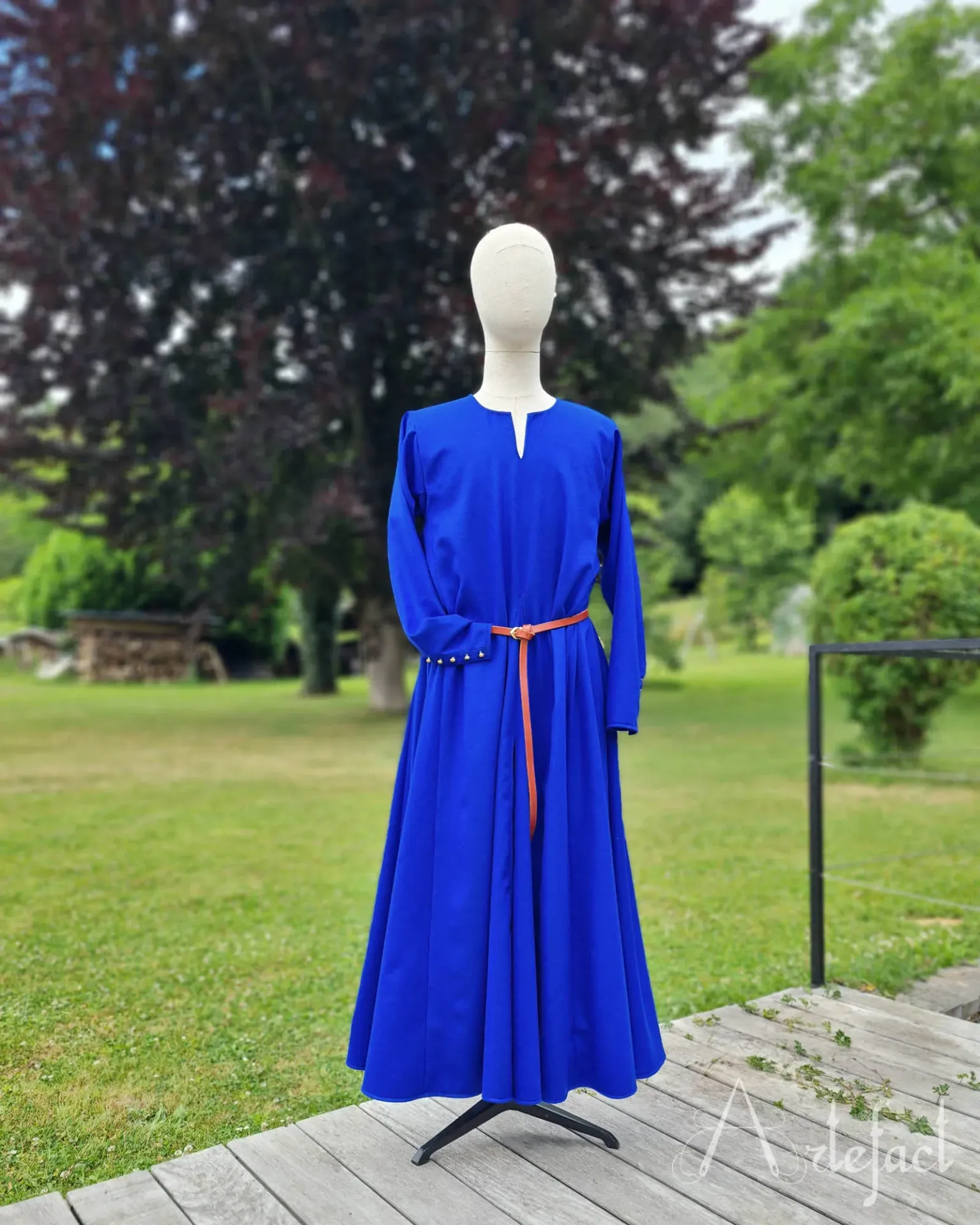 Long tunic 13th century - bourgeois