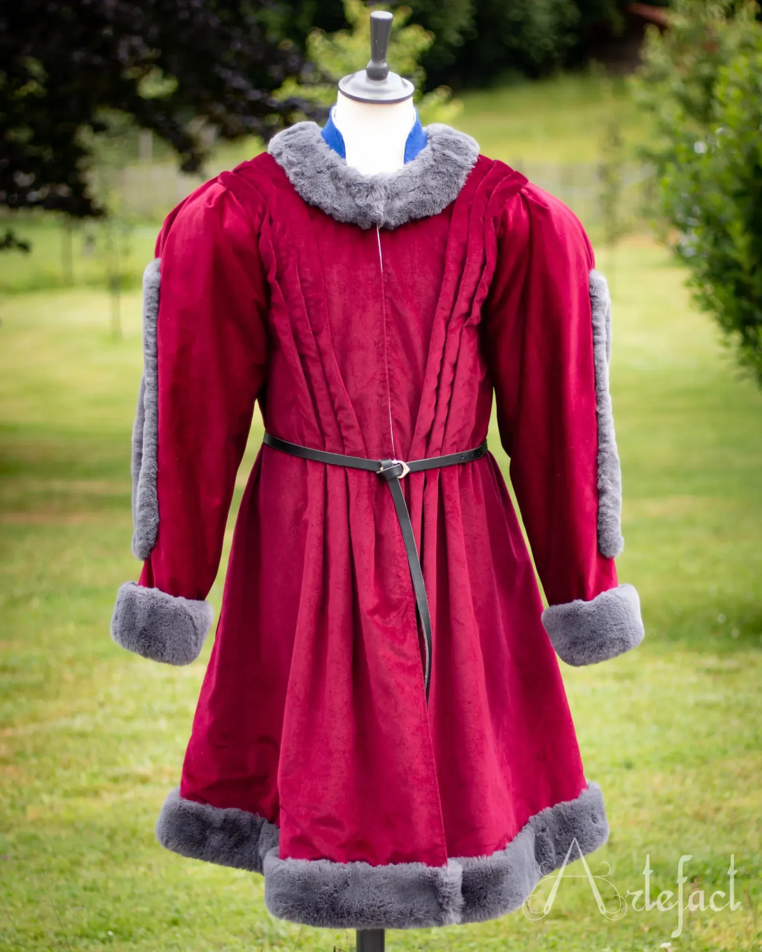 Manteau noble (genou)